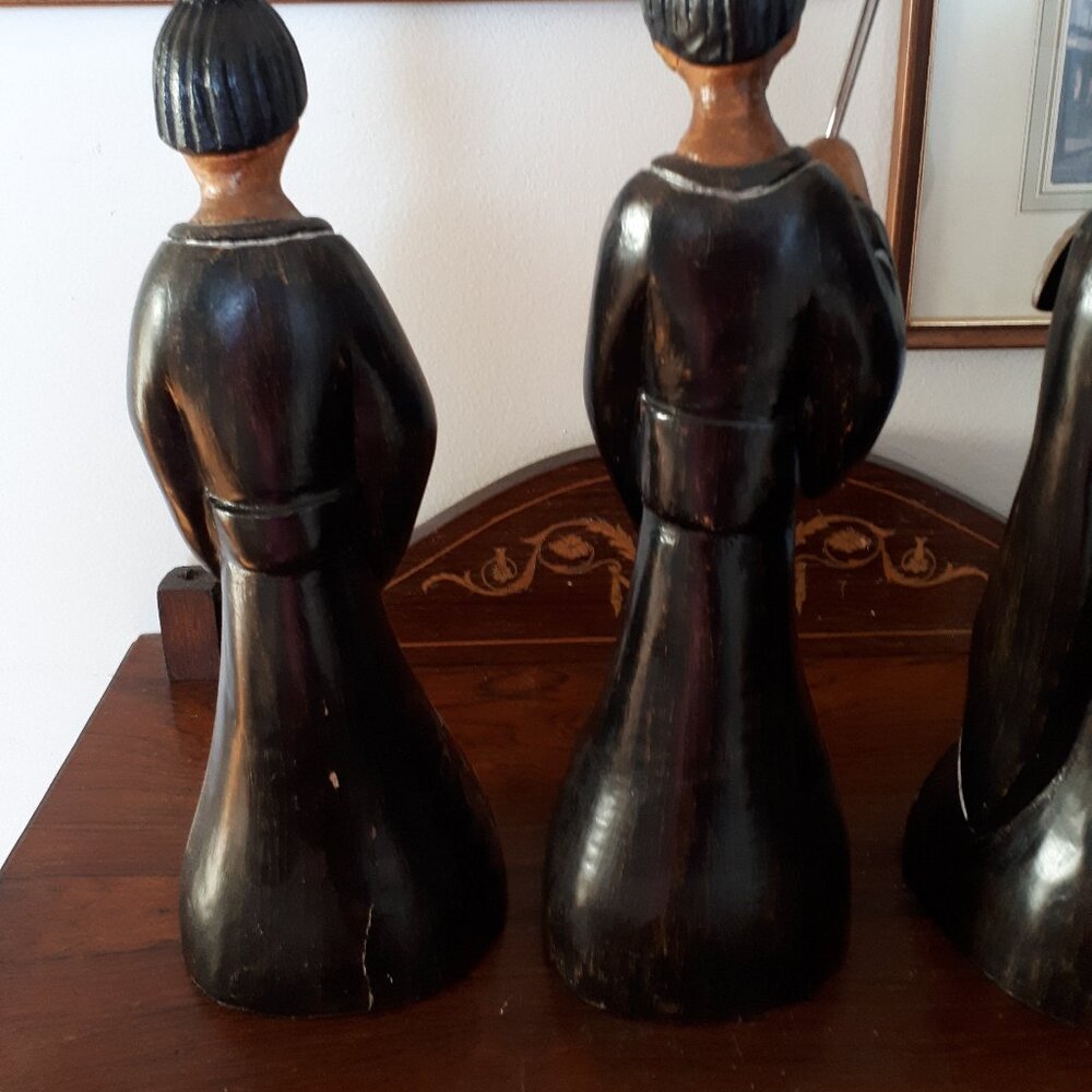 Lot of three large Japanese Geisha Figures - Made of Wood - Picture 9 of 10
